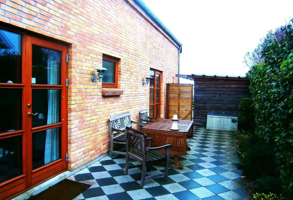 Helsingor Bed & Breakfast-1
